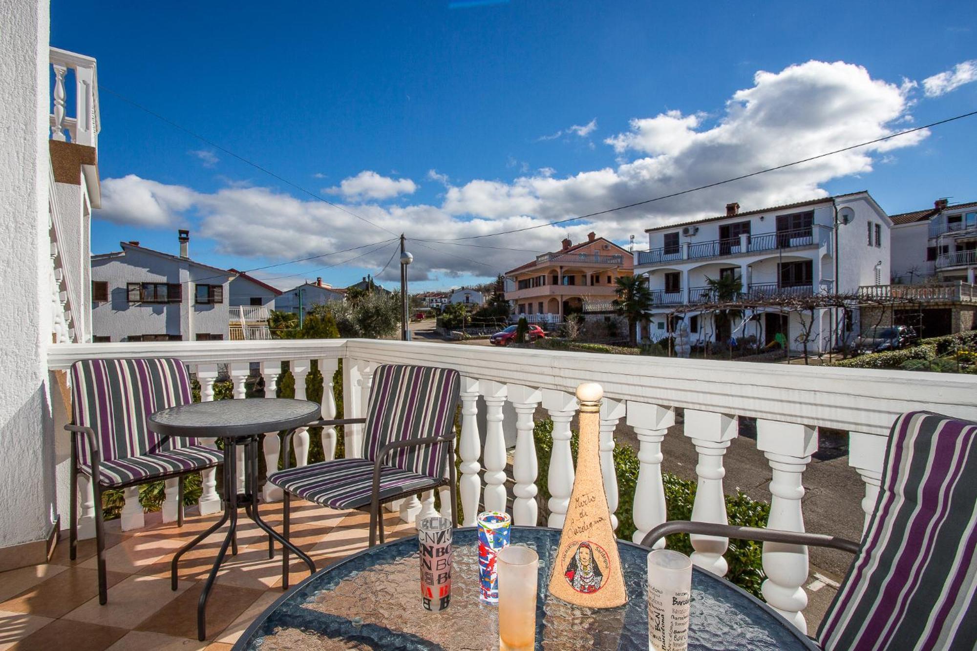 Olivista Croatia Apartments Njivice Bagian luar foto